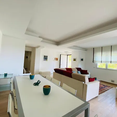 Βίλα La Nel Parco Σαν Ρέμο